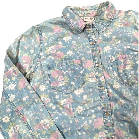 Mossimo Supply Co size large light blue button down pearl snap pink floral shirt - Picture 3 of 12
